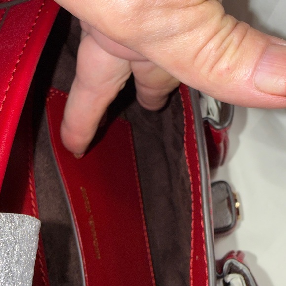 NWT - Micheal Kors “Colby” Medium Leather Shoulder Bag….Deep Red. - Picture 4 of 5